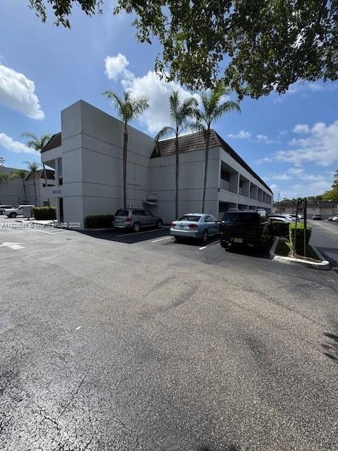 View photos, virtual tours, details... 8600 SW 92nd St A-106