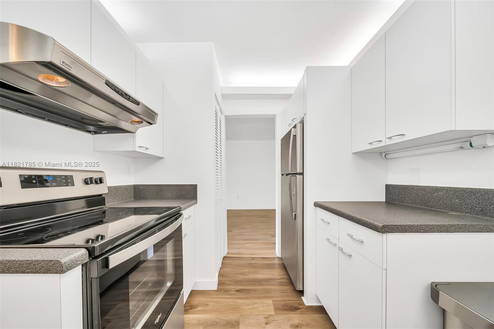 THE LEDGES CONDO - Residential