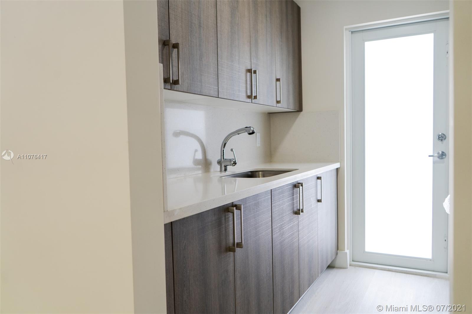 TREASURE IS 1ST ADDN PORT - Residential Income