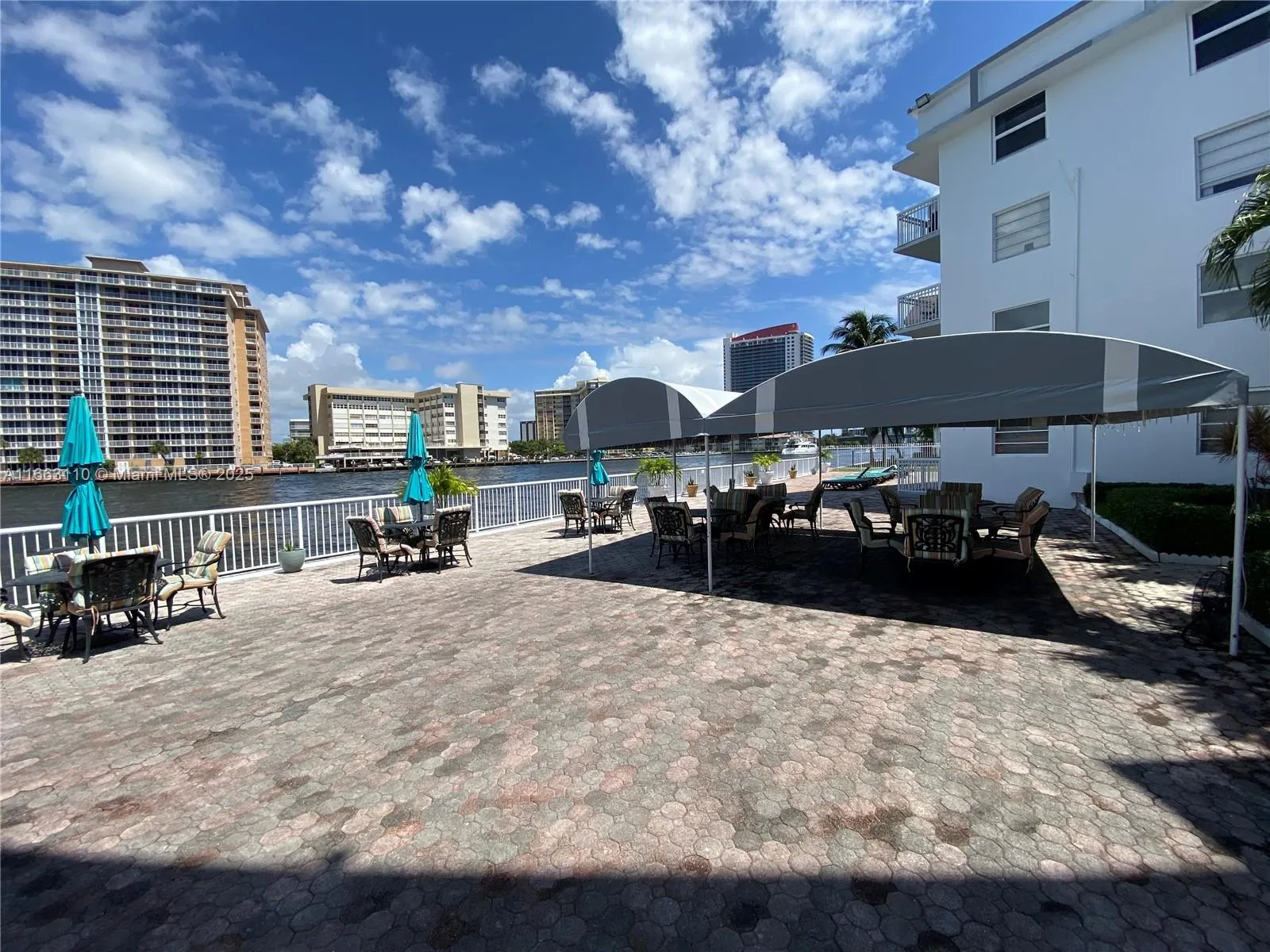 Hallandale Beach, Florida 33009, United States, 1 Bedroom Bedrooms, ,1 BathroomBathrooms,Residential,Active,42820