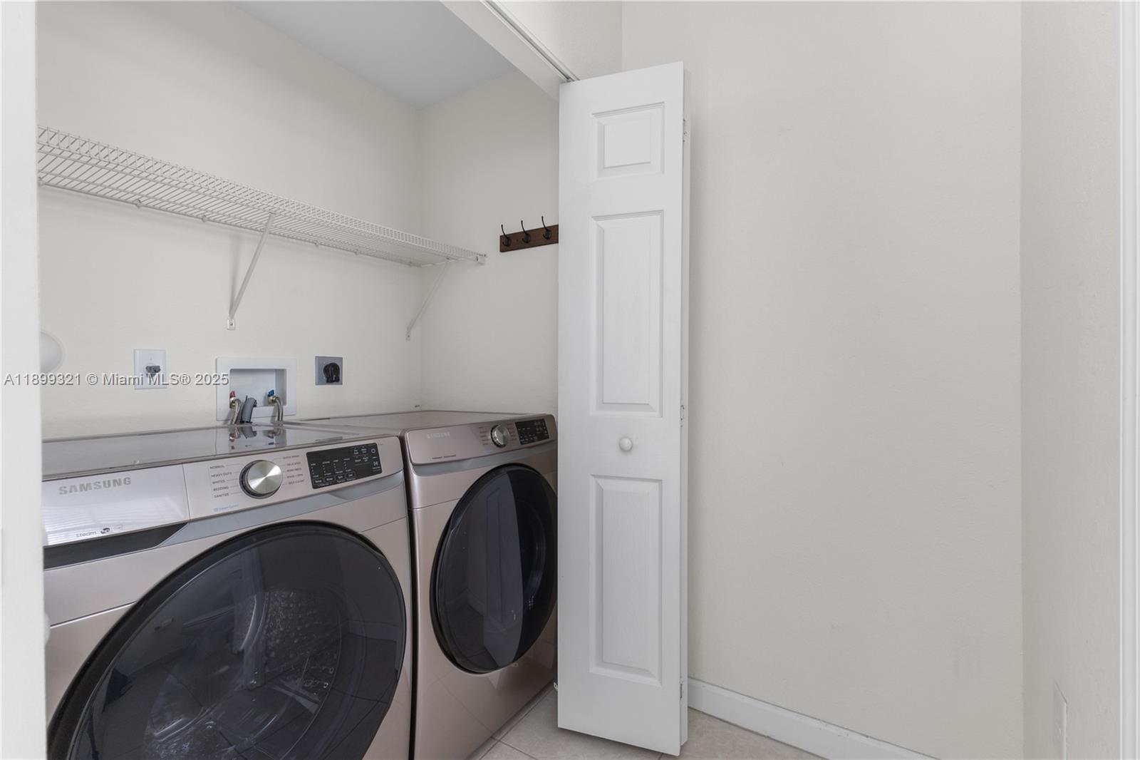 AQUABELLA SECTION TWO - Residential