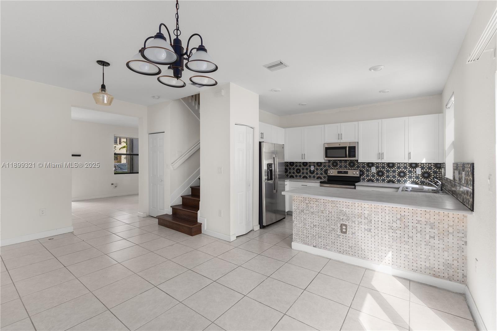 AQUABELLA SECTION TWO - Residential