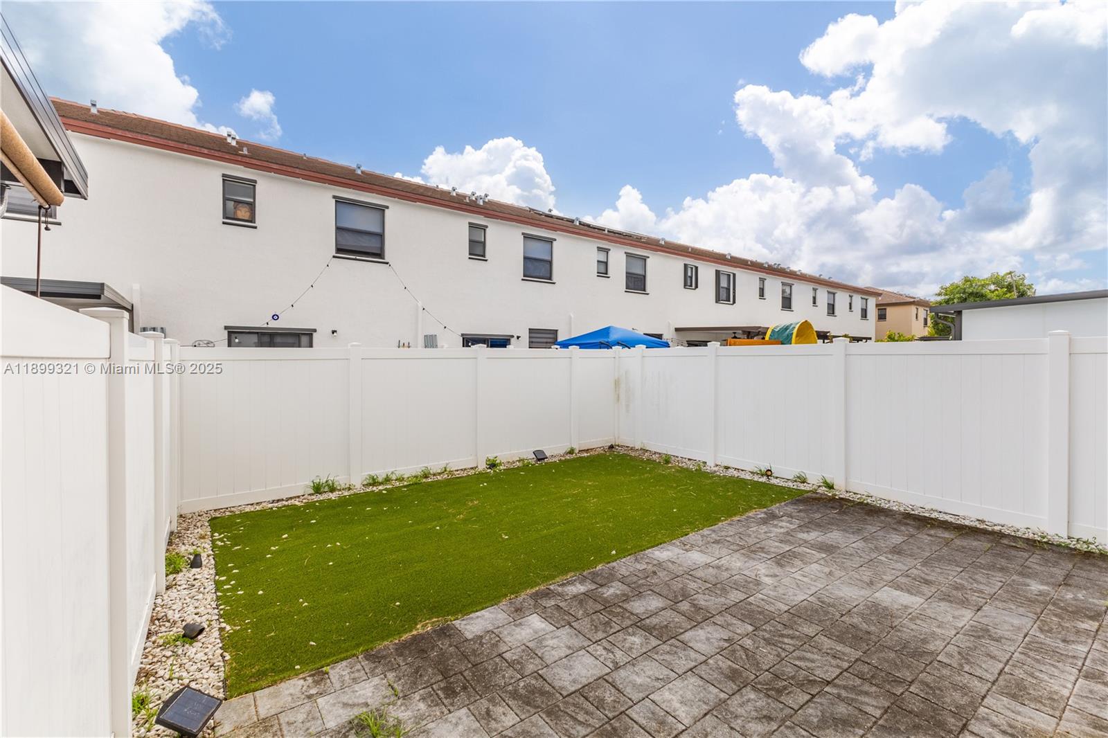 AQUABELLA SECTION TWO - Residential