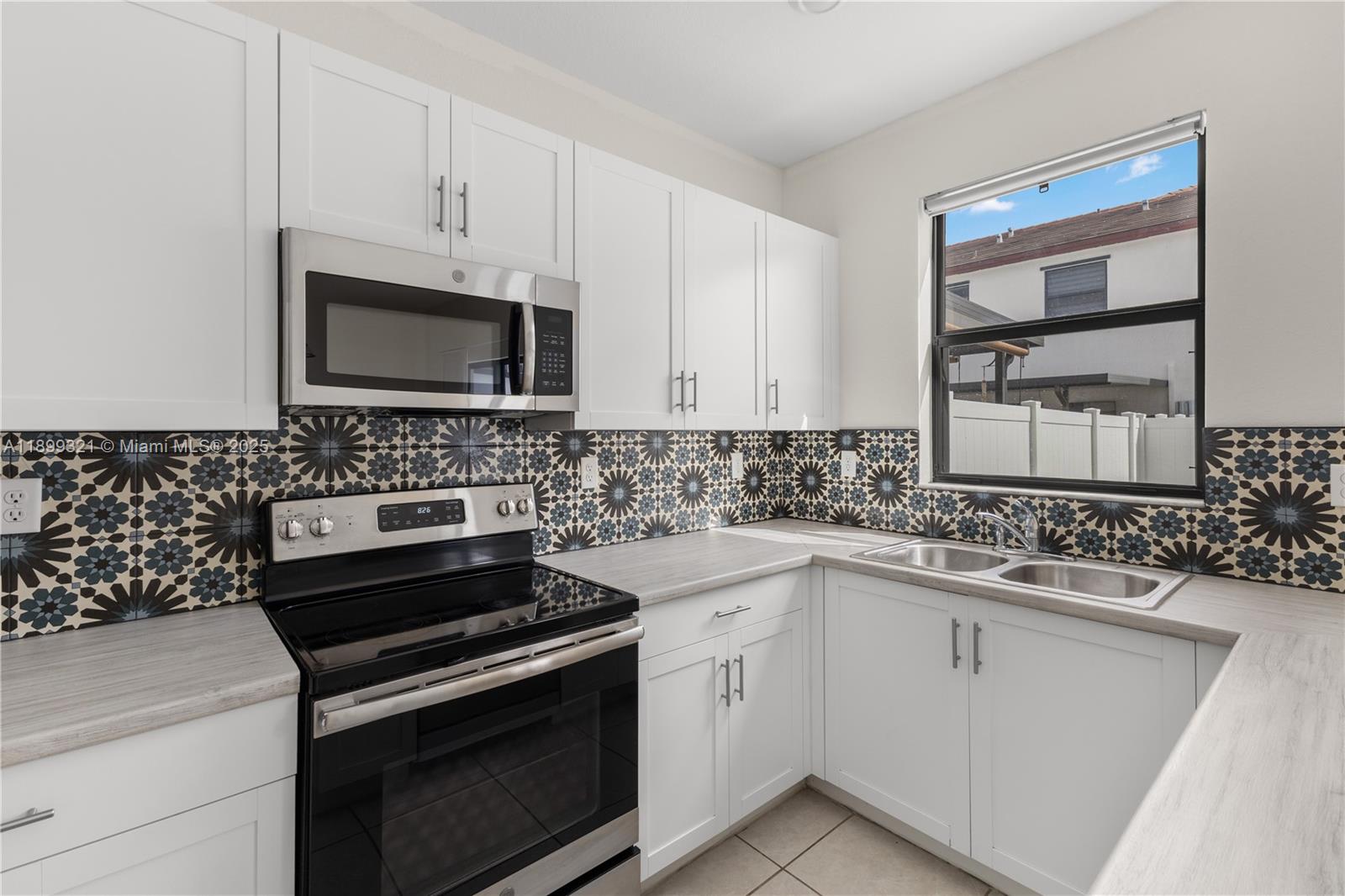 AQUABELLA SECTION TWO - Residential