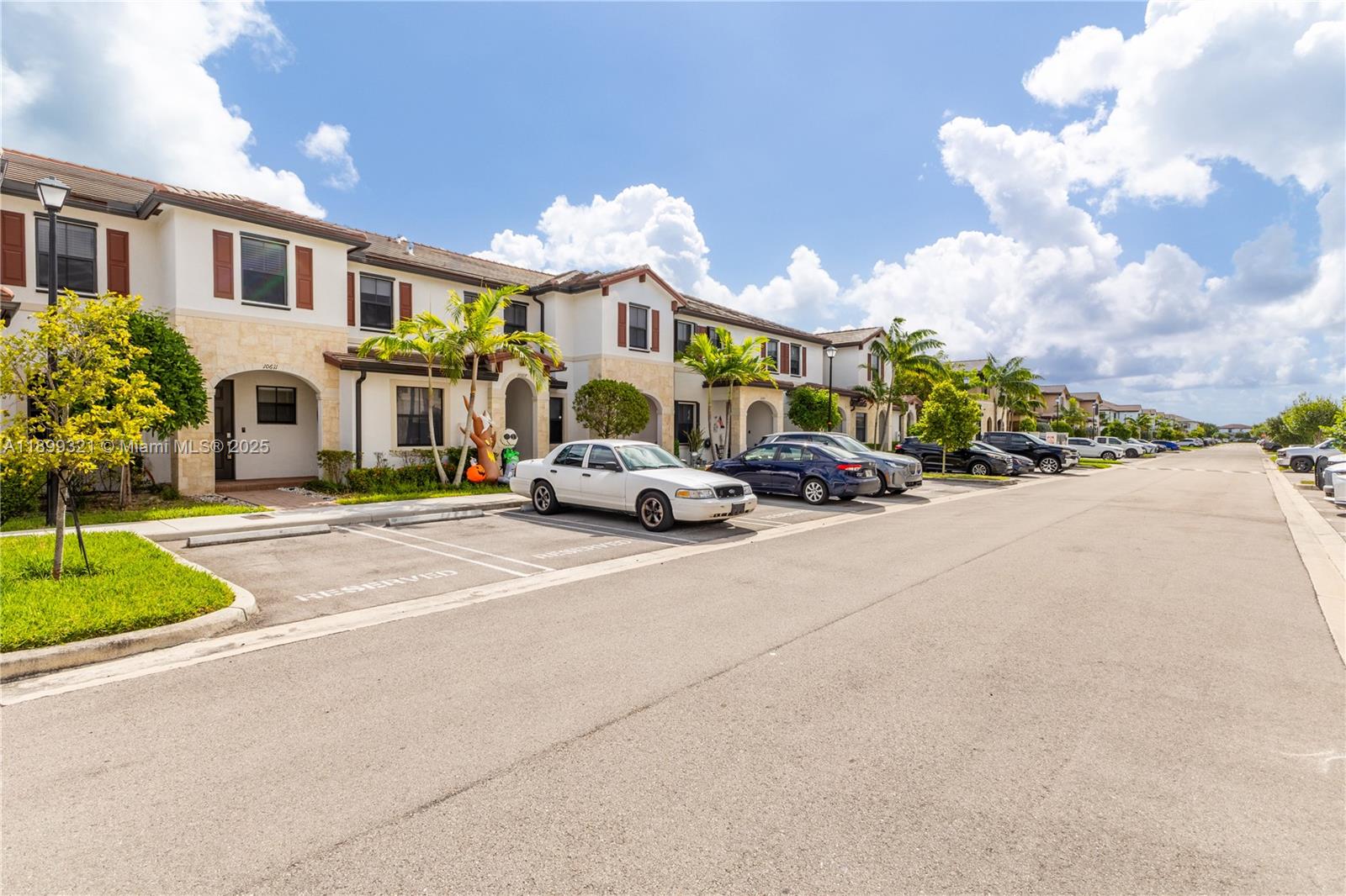 AQUABELLA SECTION TWO - Residential