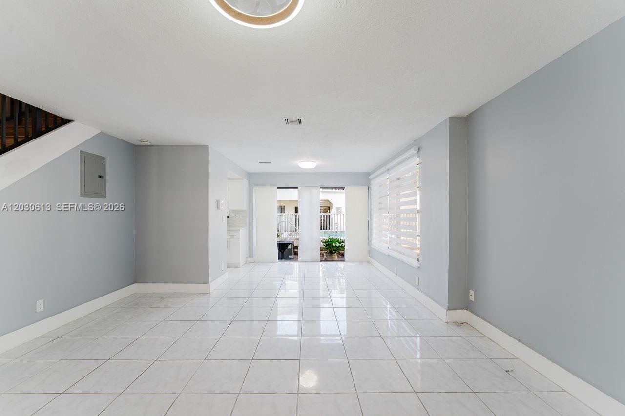 2570 Coral Springs Dr 2570 - Image 1