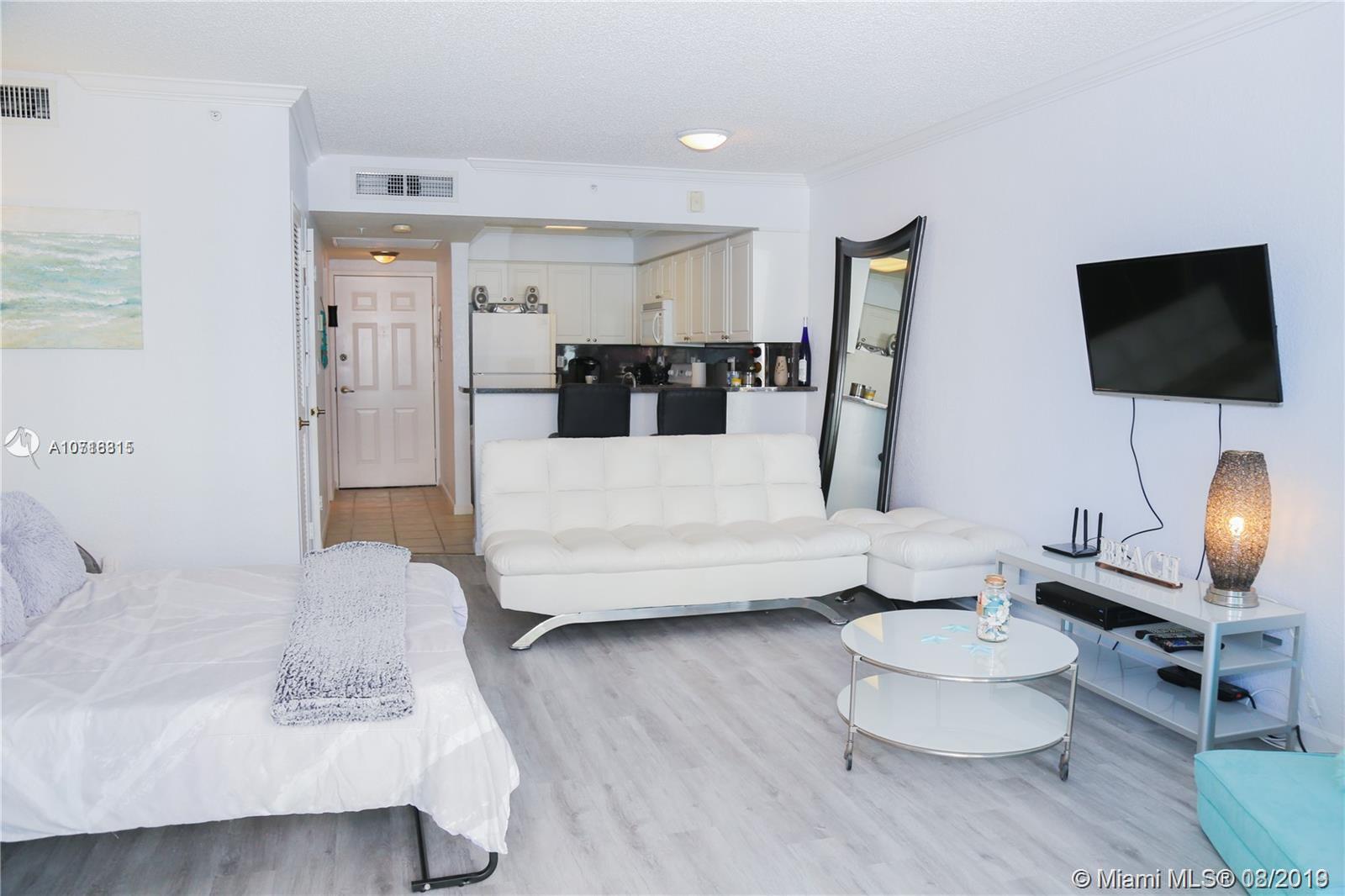 WAVE CONDO - Residential Lease