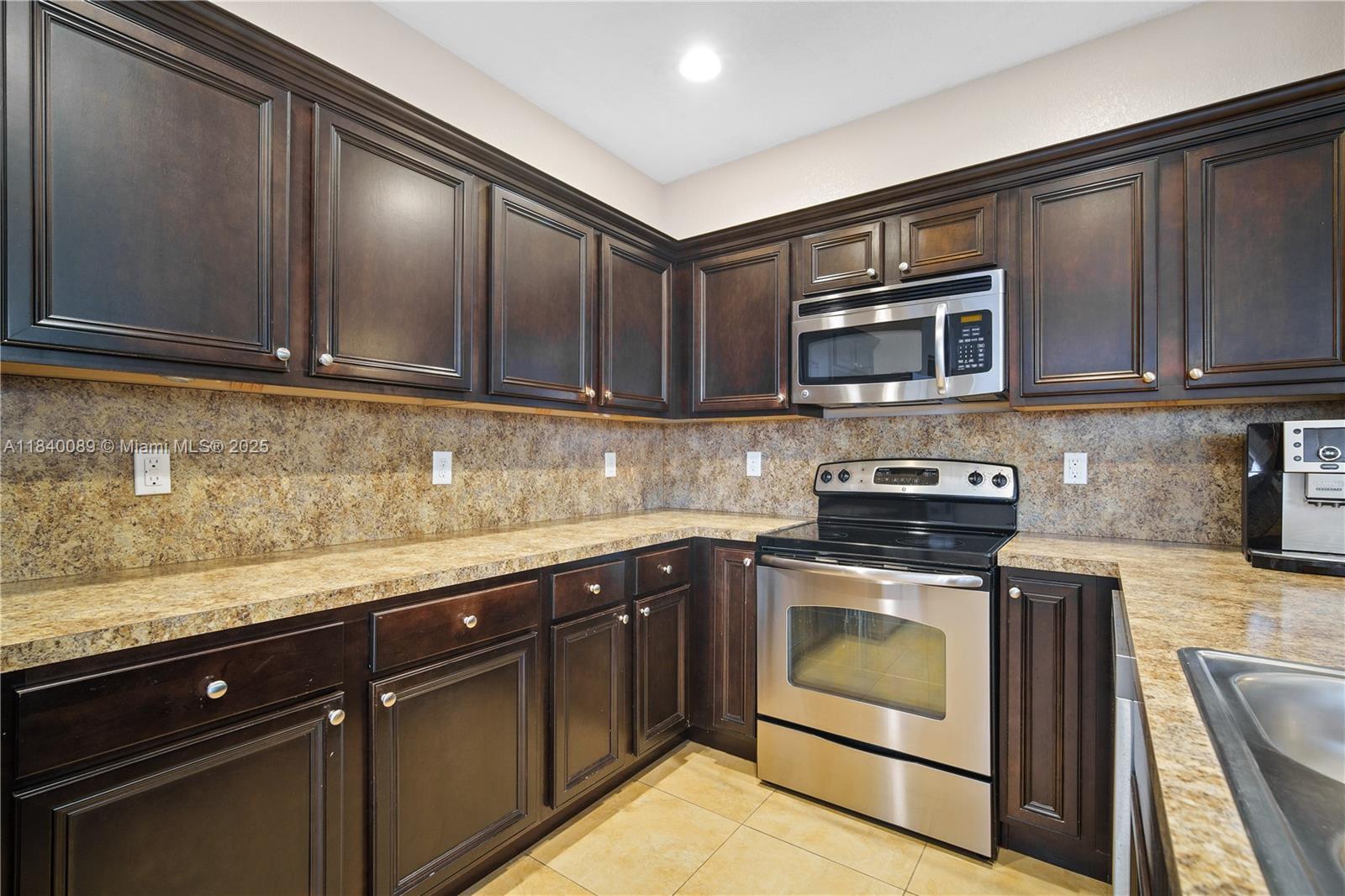 IVES DAIRY TOWNHOMES - Residential