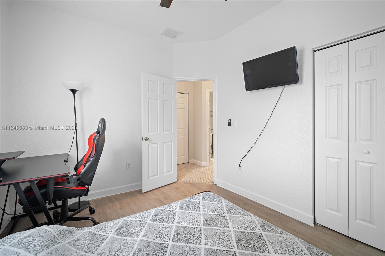 IVES DAIRY TOWNHOMES - Residential