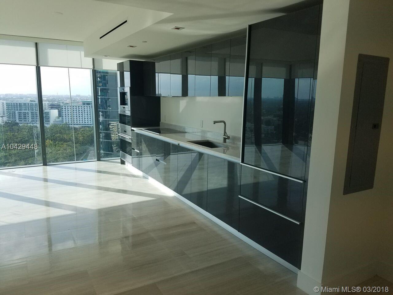 ECHO BRICKELL - Residential Lease