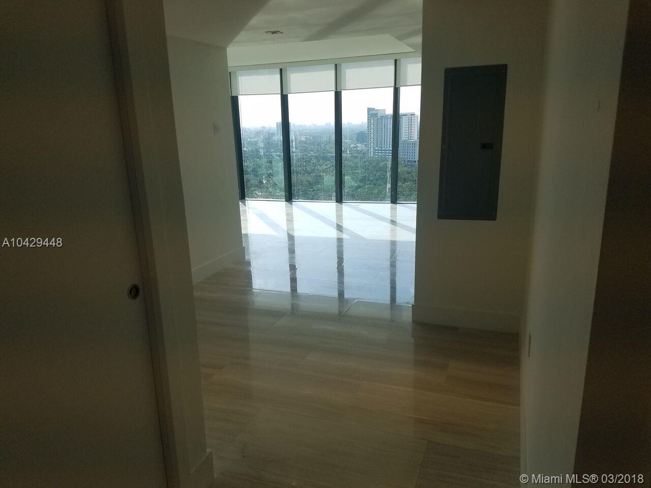 ECHO BRICKELL - Residential Lease