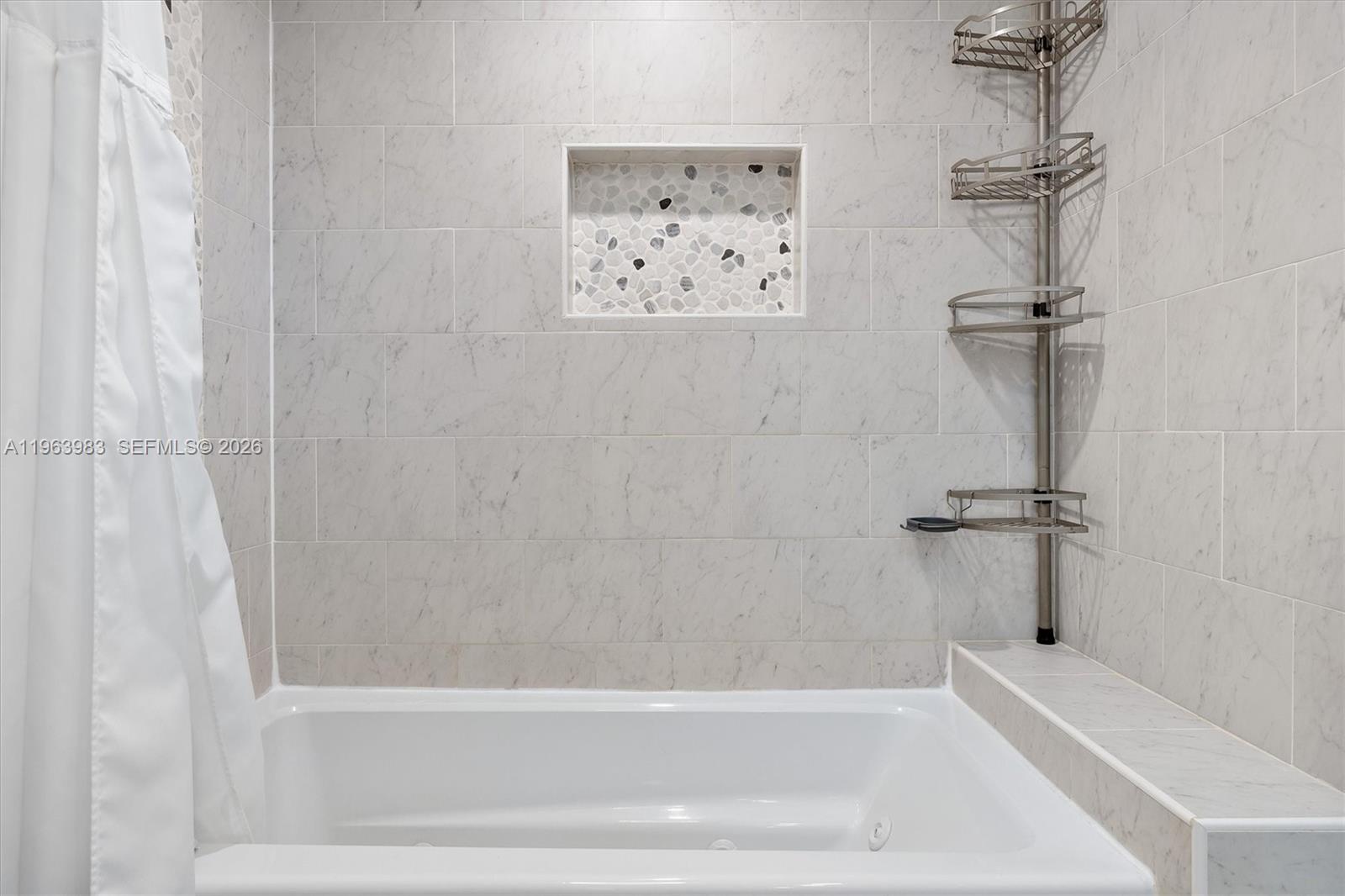 WATERWAY ISLES CONDO - Residential