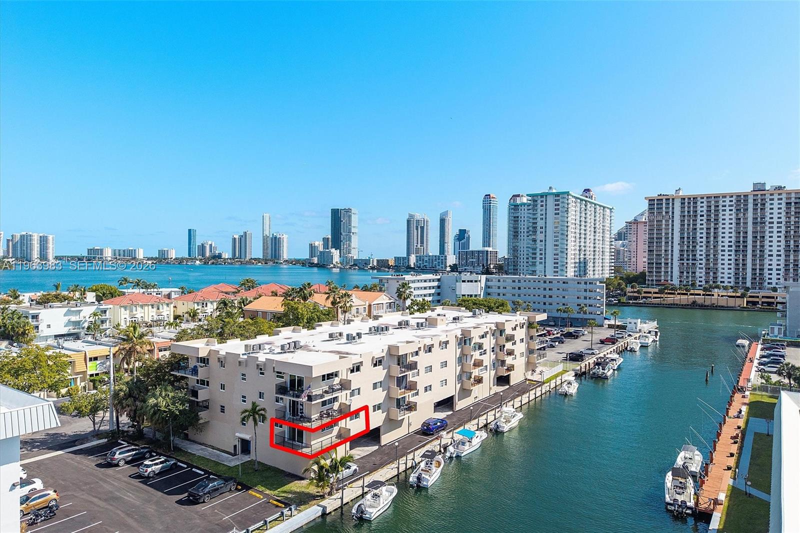 WATERWAY ISLES CONDO - Residential