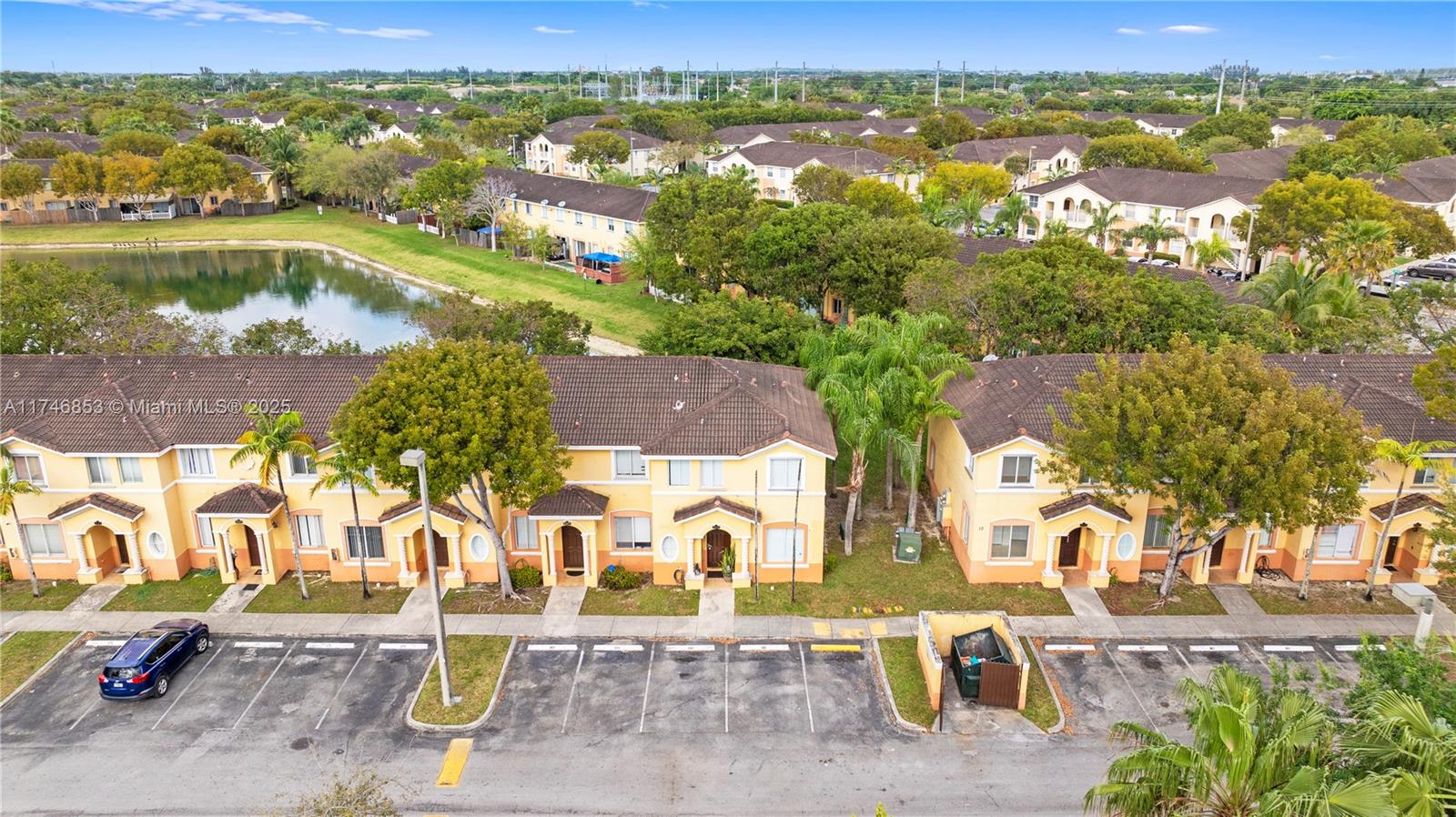 Property for Sale at 2873 Se 15th Rd 68, Homestead, Miami-Dade County, Florida - Bedrooms: 3 
Bathrooms: 3  - $315,000