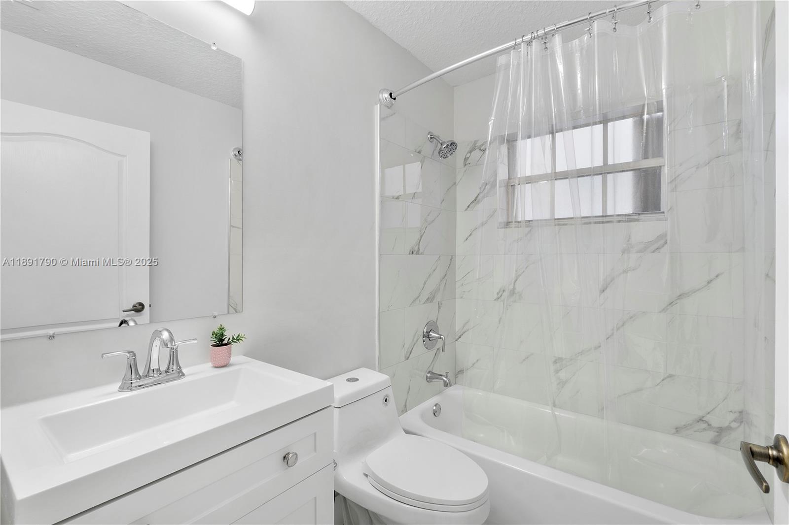 FOREST LAKES ESTATES SEC - Residential