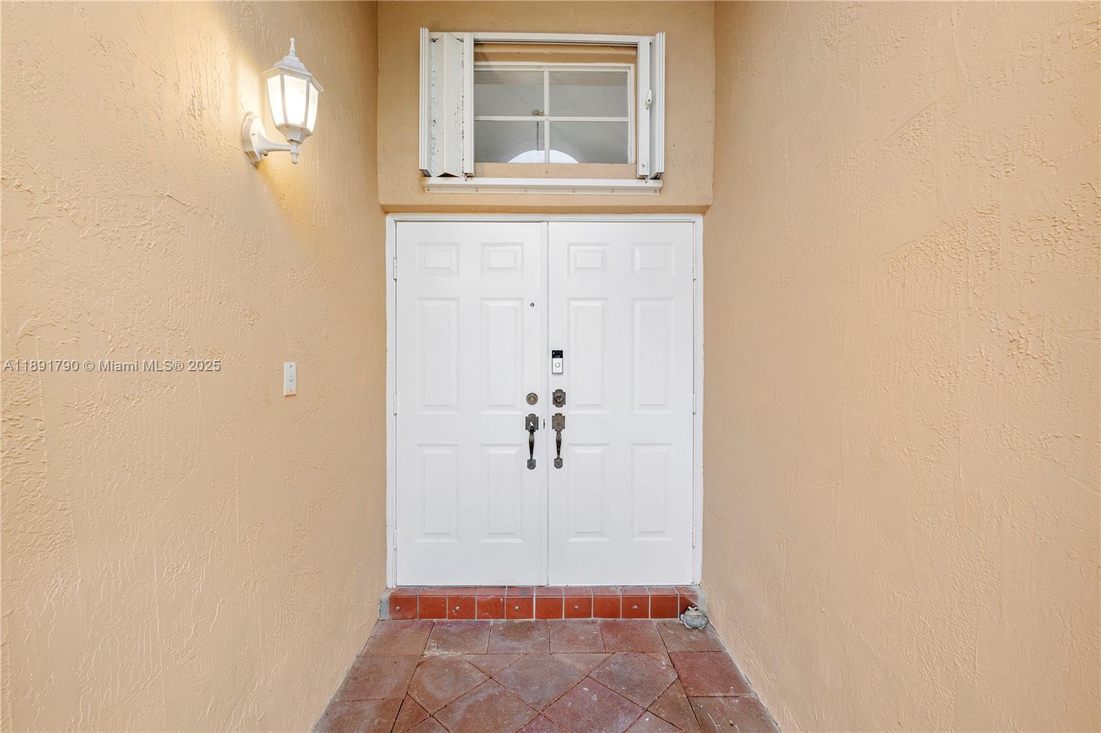 View photos, virtual tours, details... 10350 SW 166th Ct