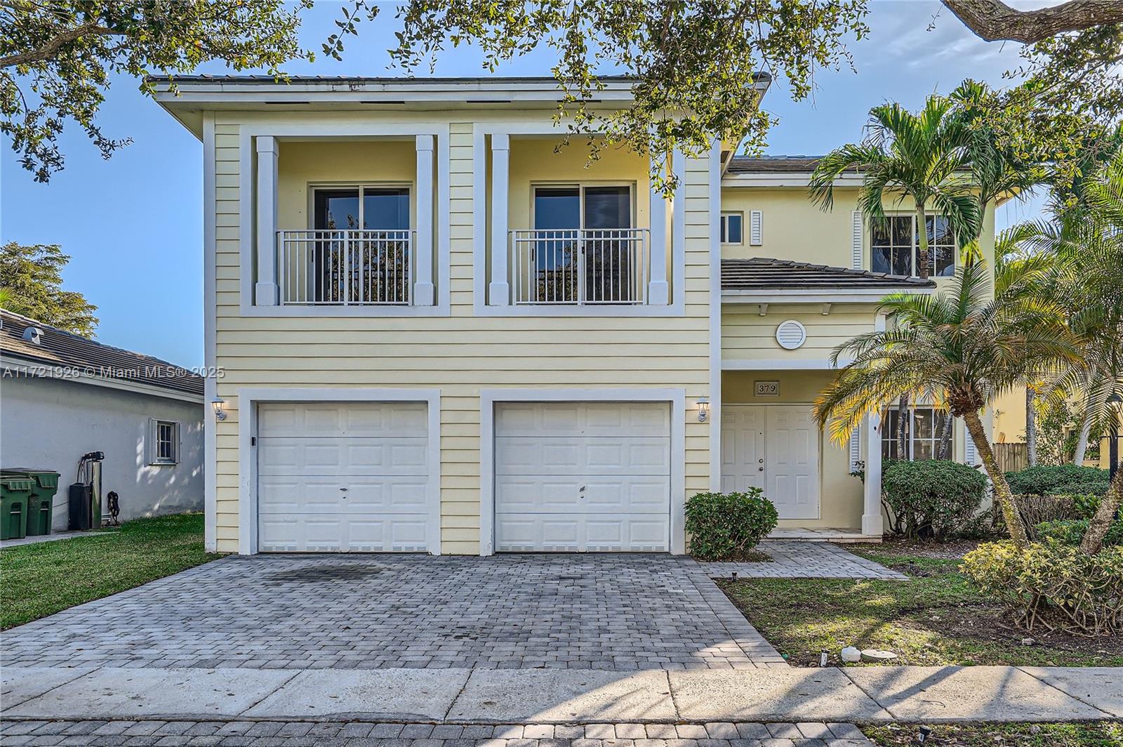379 Ne 30th Ave, Homestead, Miami-Dade County, Florida - 4 Bedrooms  
4 Bathrooms - 