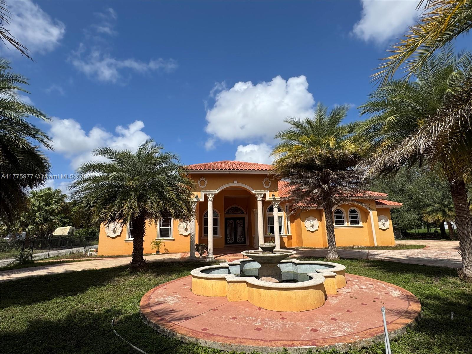 23710 Sw 214th Pl, Homestead, Miami-Dade County, Florida - 4 Bedrooms  
3 Bathrooms - 