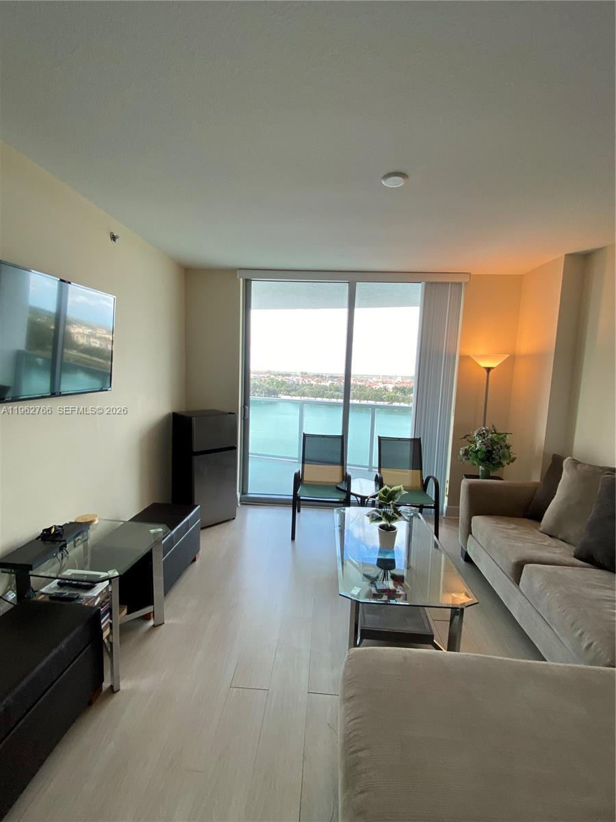 TAO SAWGRASS CONDOMINIUM - Residential