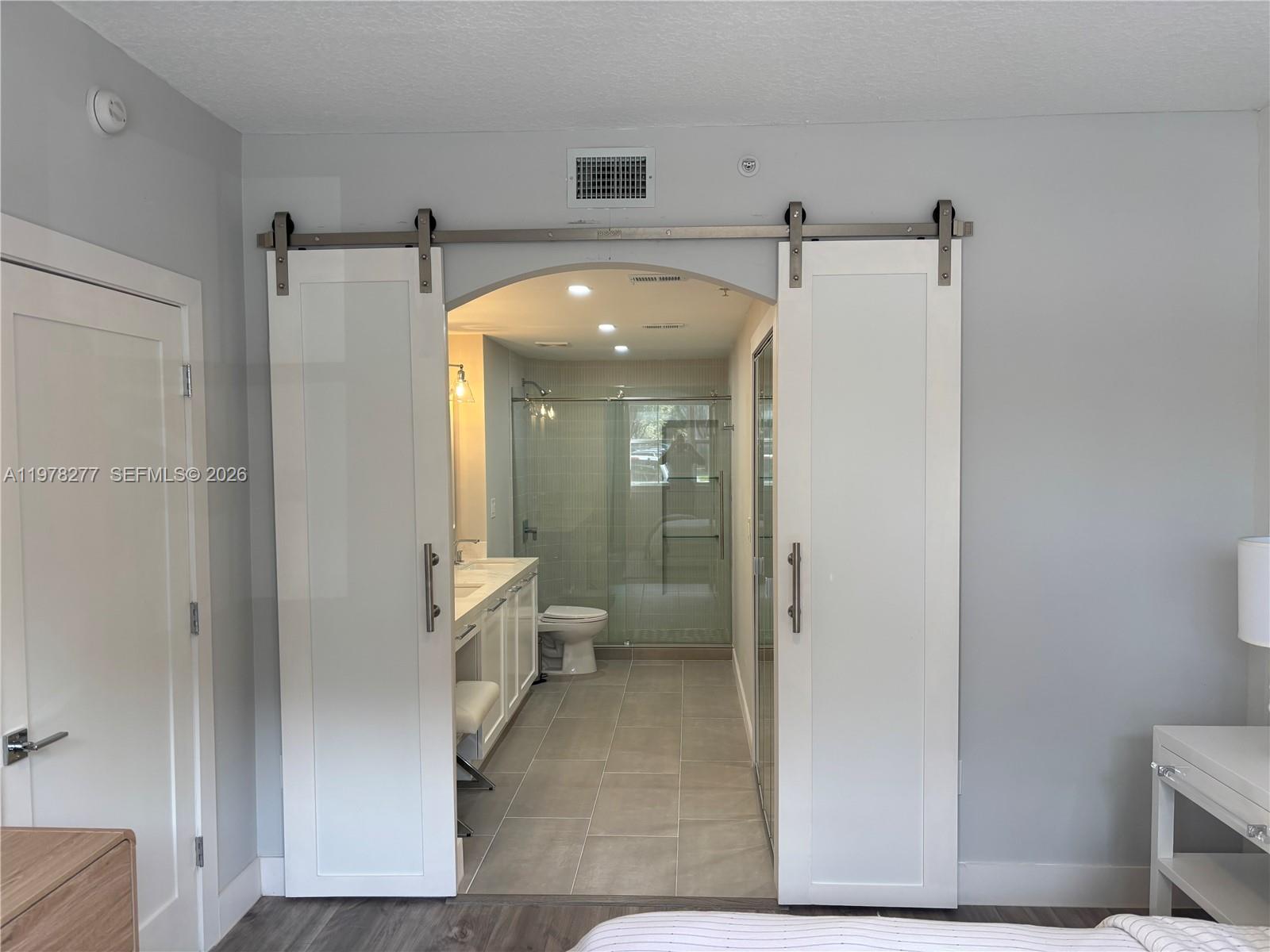 THE COURTS AT DORAL ISLES - Residential Lease