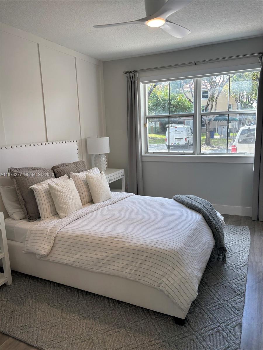 THE COURTS AT DORAL ISLES - Residential Lease