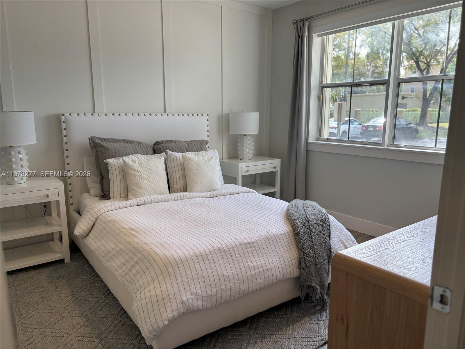 THE COURTS AT DORAL ISLES - Residential Lease