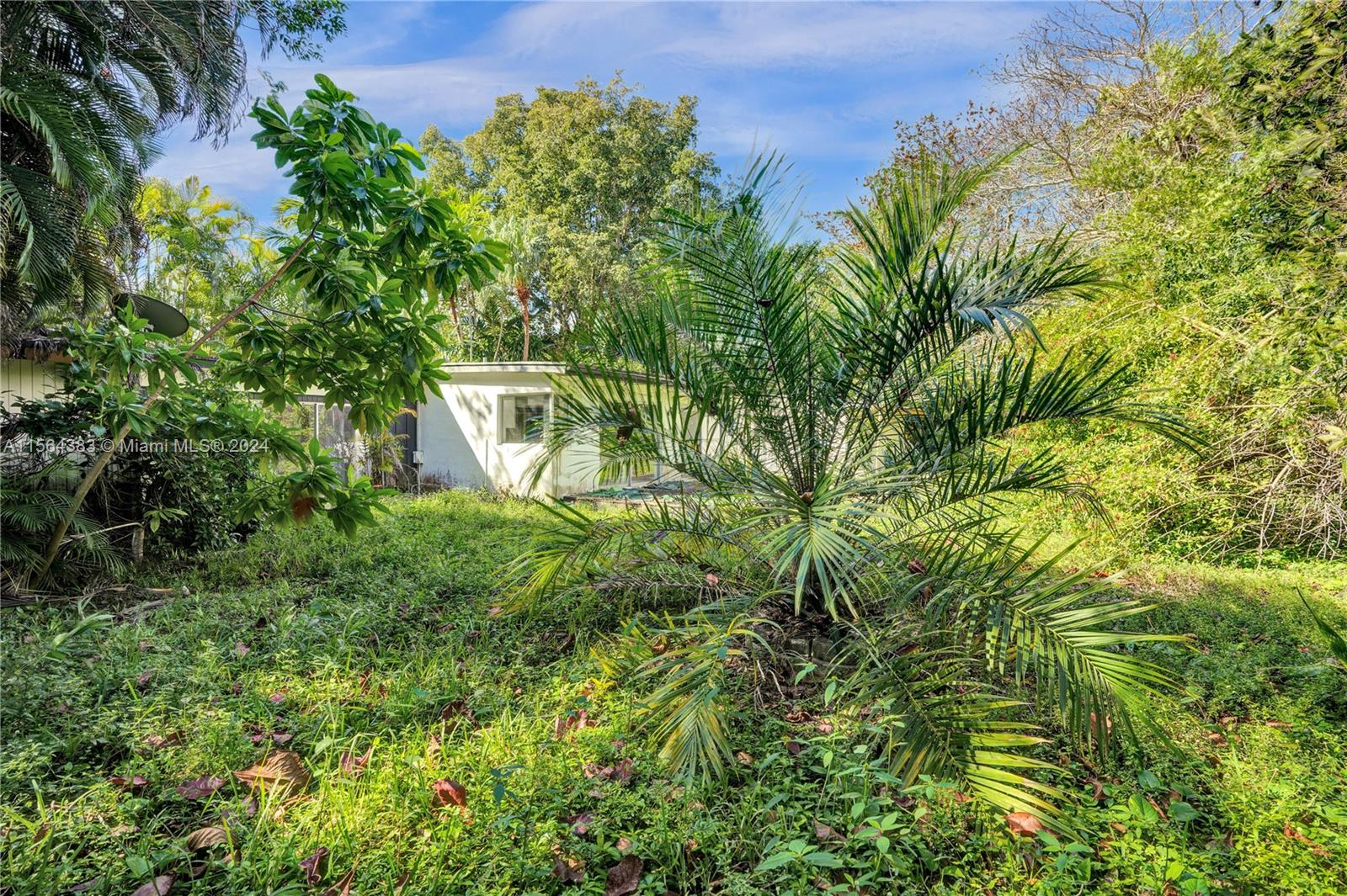 AVOCADO LAND CO SUB - Land