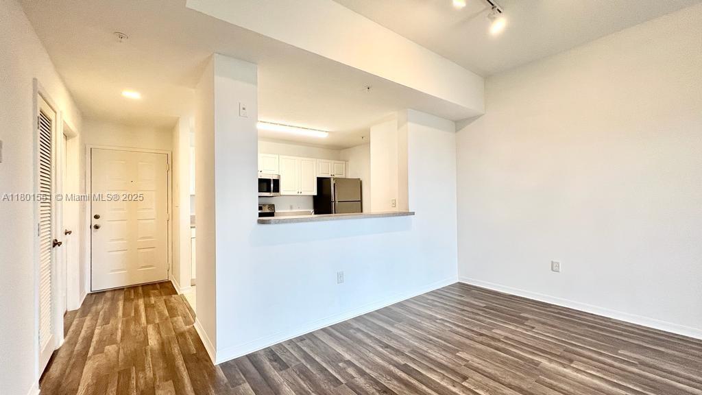 VILLAGE AT ABACOA CONDO - Residential Lease