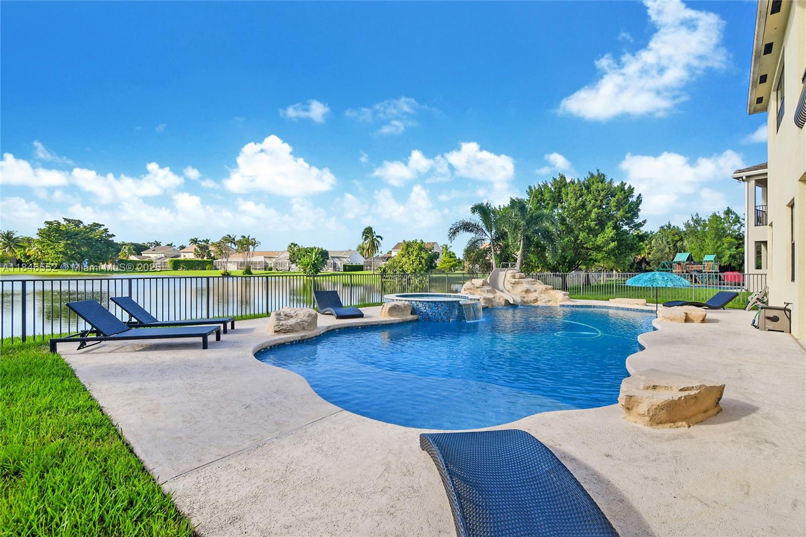 BOCA RESERVE PUD - Residential