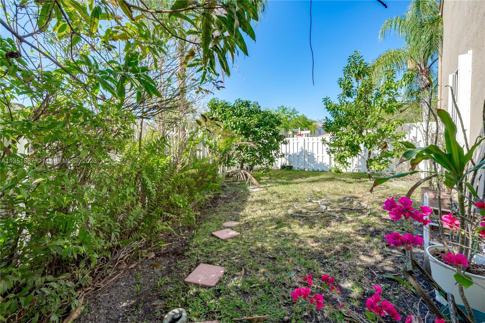 SECTOR 3 - PARCELS C D E - Residential Lease