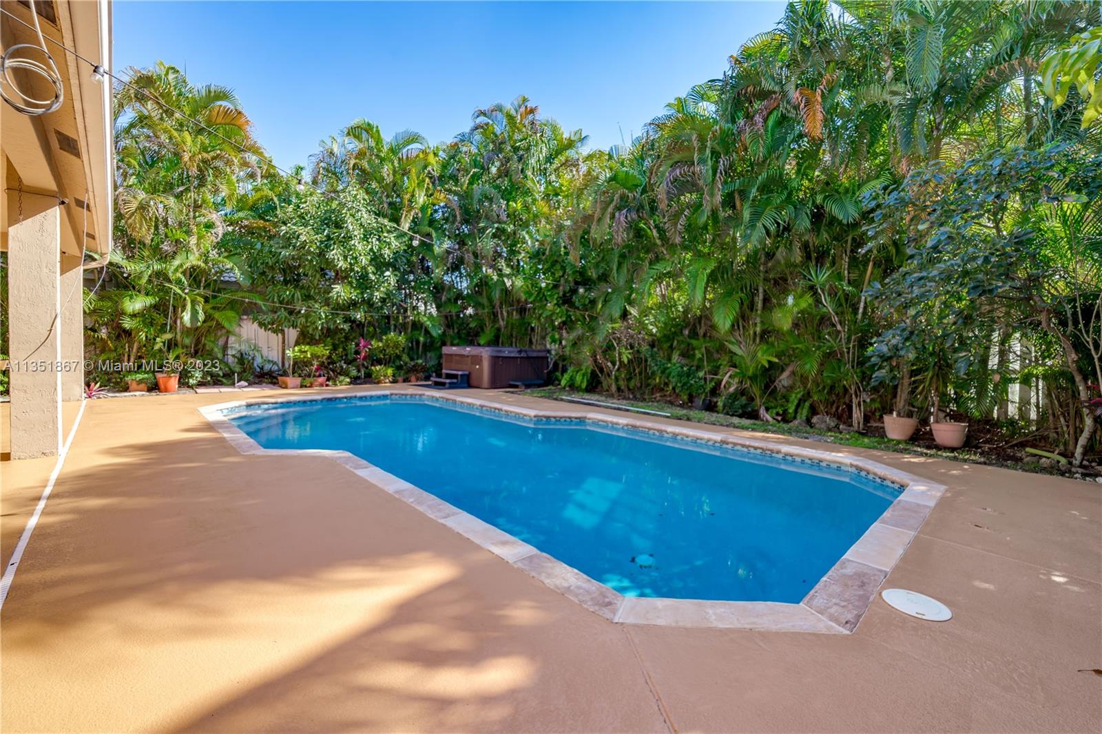 SECTOR 3 - PARCELS C D E - Residential Lease