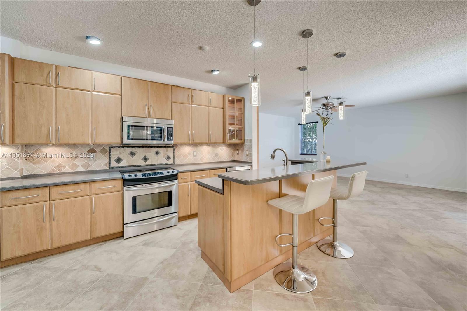 SECTOR 3 - PARCELS C D E - Residential Lease