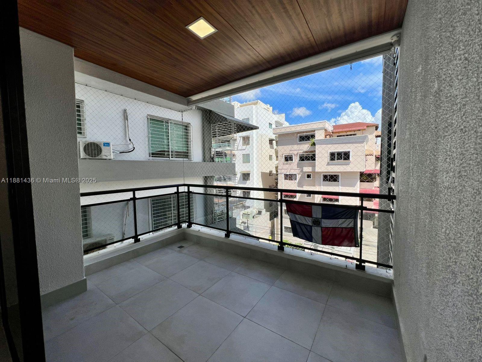 Urbanizacion Real - Residential