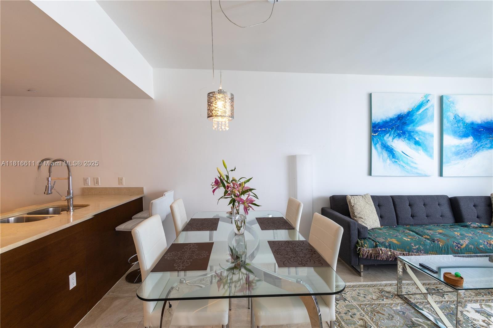475 Brickell Ave 3512