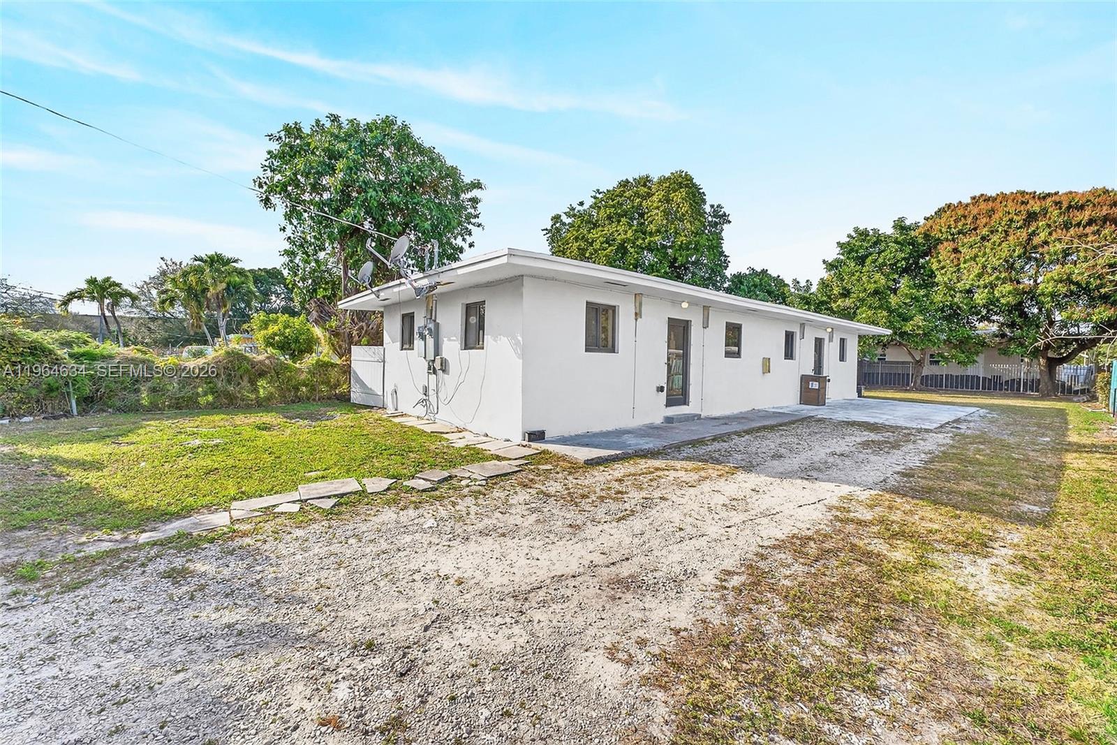 PINEWOD PARK AMD 2ND ADD - Residential Lease