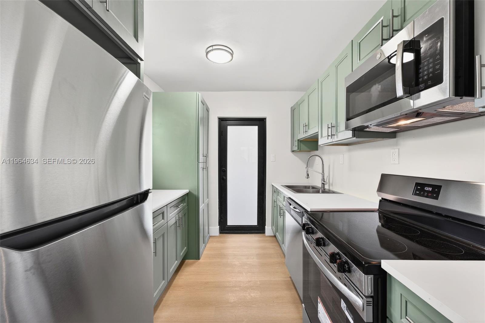 PINEWOD PARK AMD 2ND ADD - Residential Lease