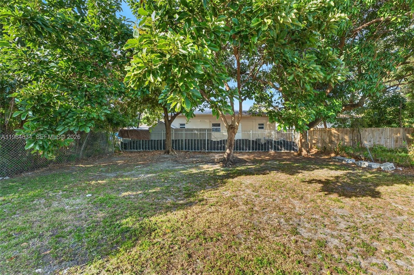 PINEWOD PARK AMD 2ND ADD - Residential Lease