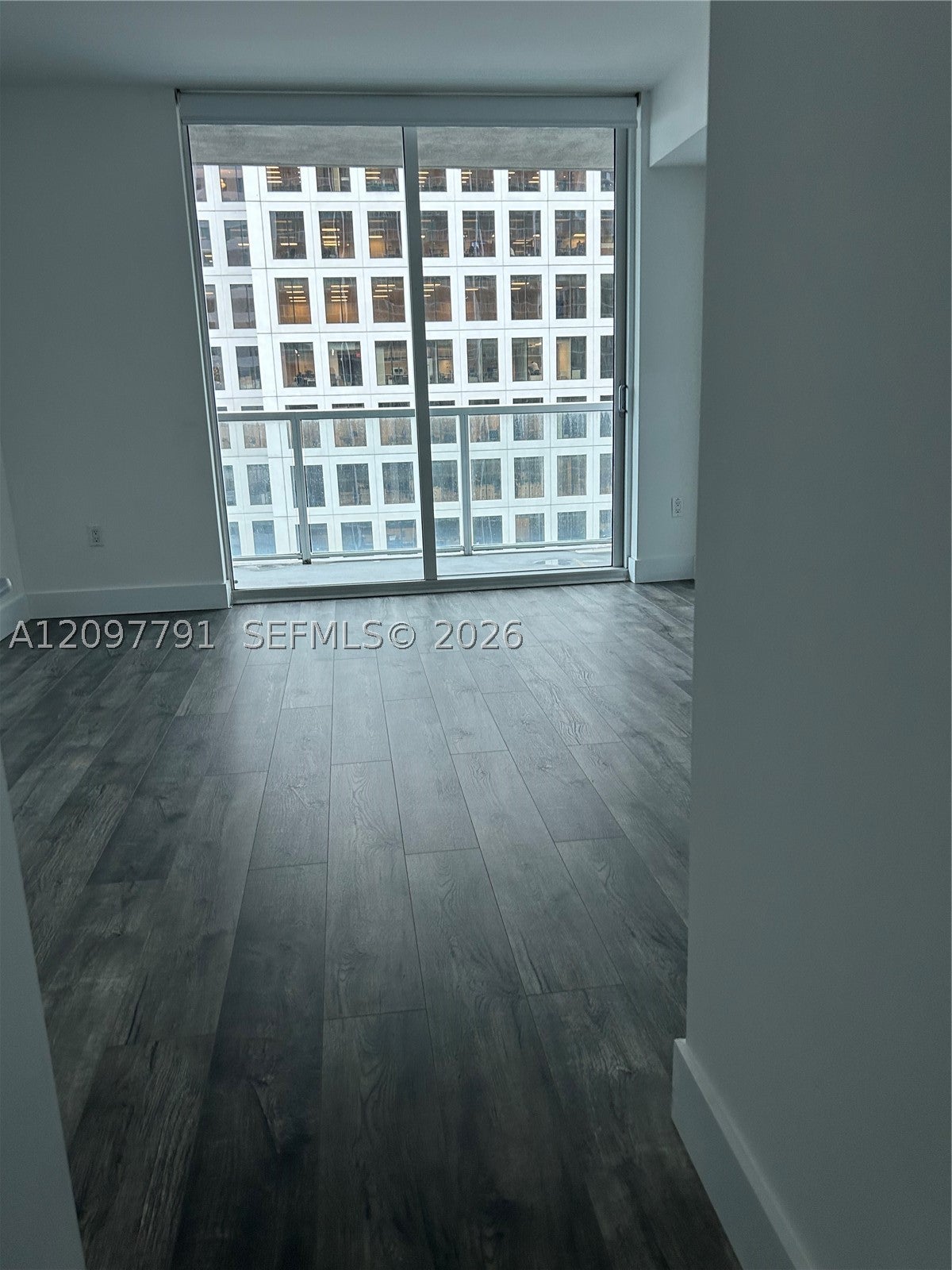 500 Brickell Ave 2304
