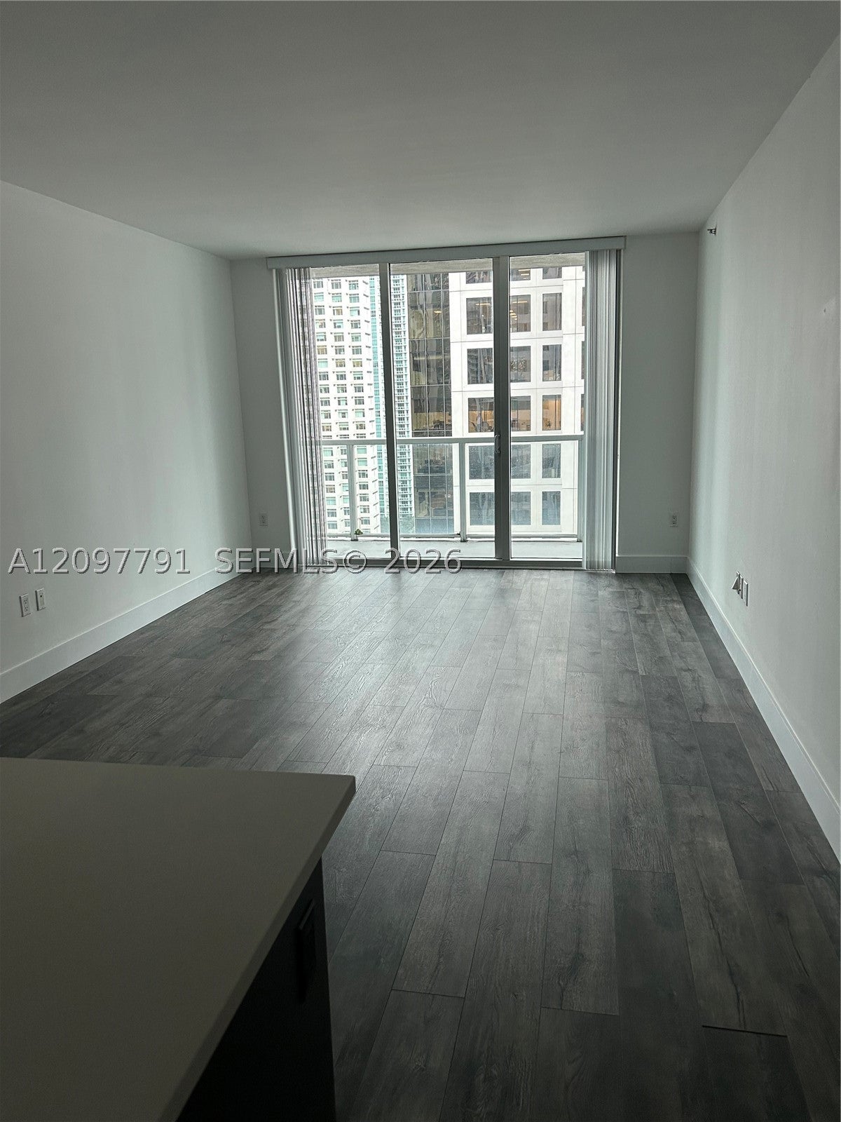 500 Brickell Ave 2304
