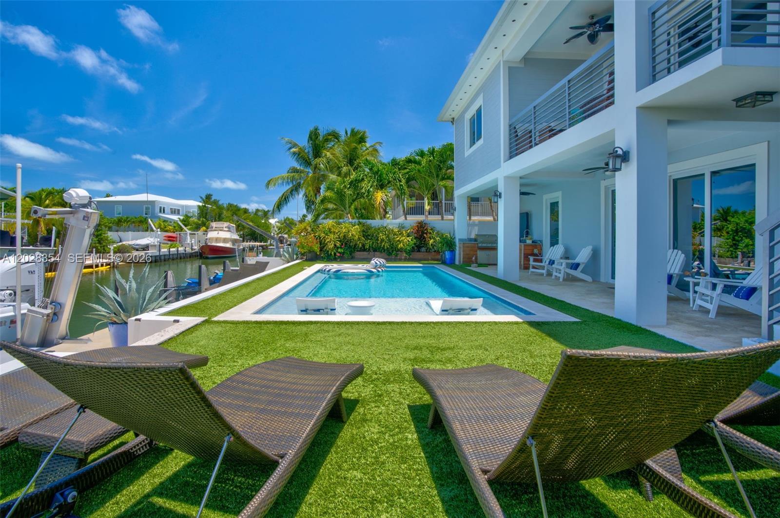 WHITE MARLIN BEACH SEC 1 - Residential