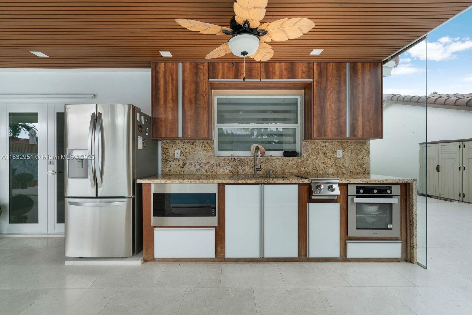 CORAL WEST HEIGHTS 2ND AD - Residential