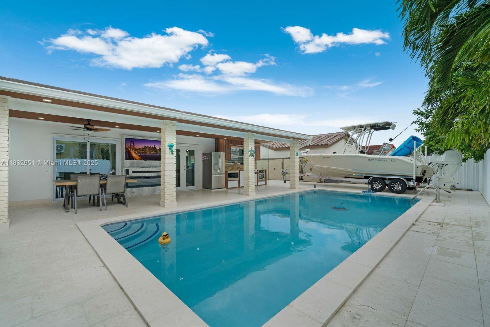 CORAL WEST HEIGHTS 2ND AD - Residential