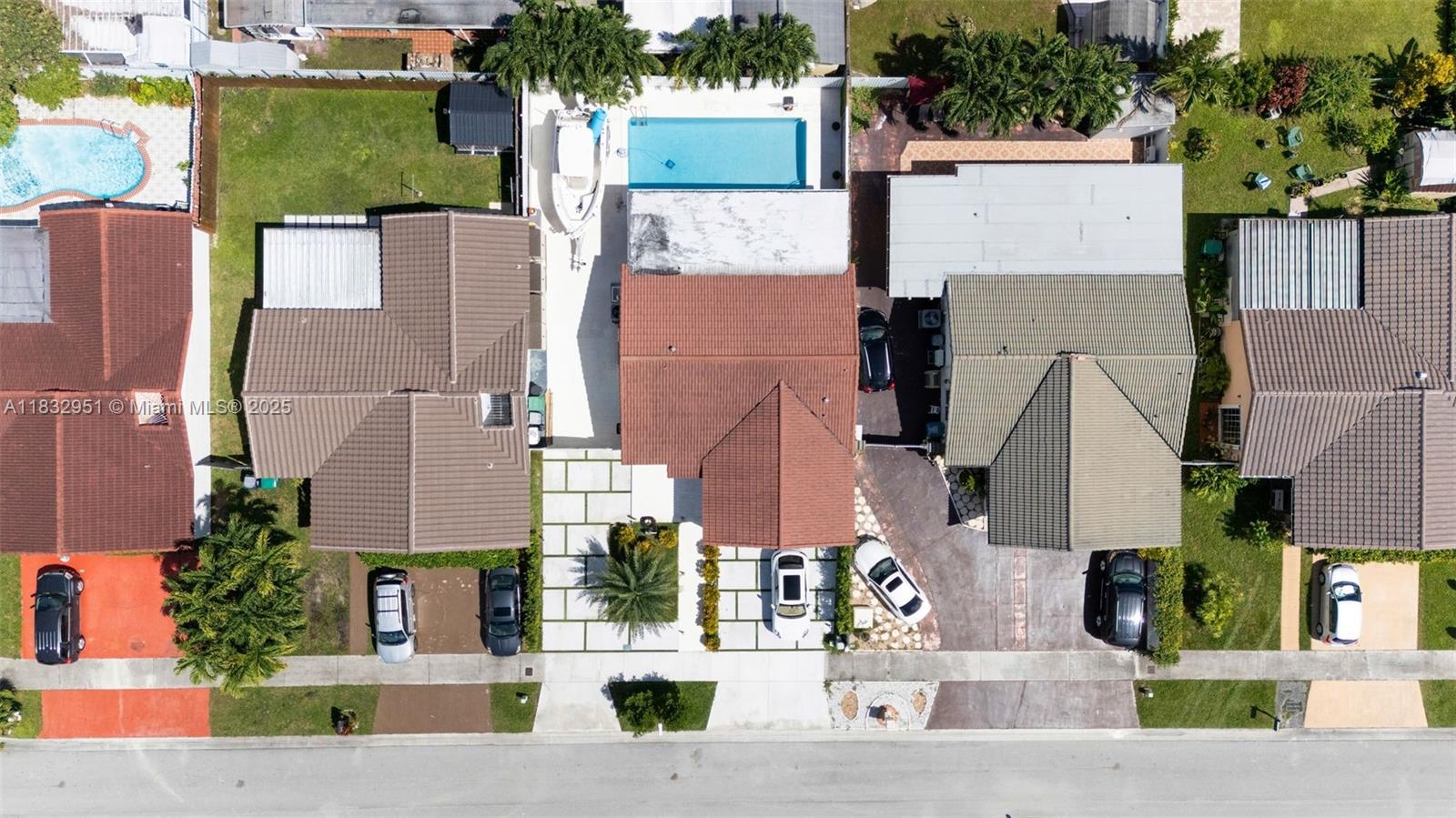 CORAL WEST HEIGHTS 2ND AD - Residential