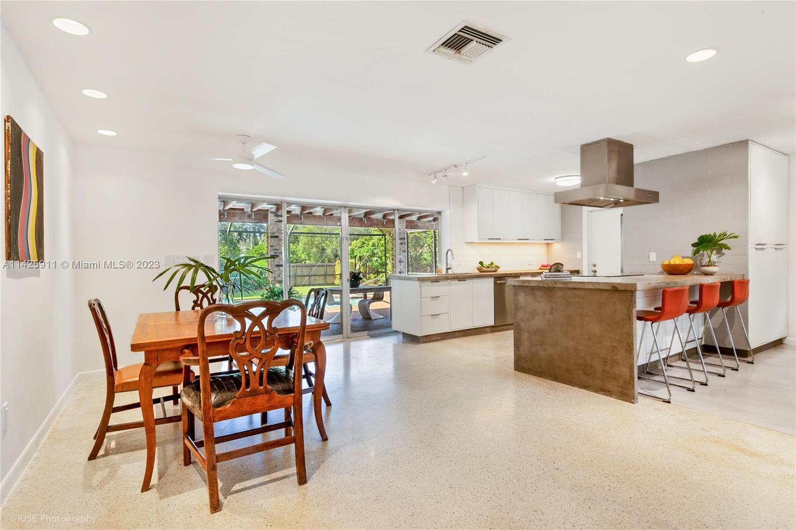 TANGLEWOOD LAKE REV - Residential