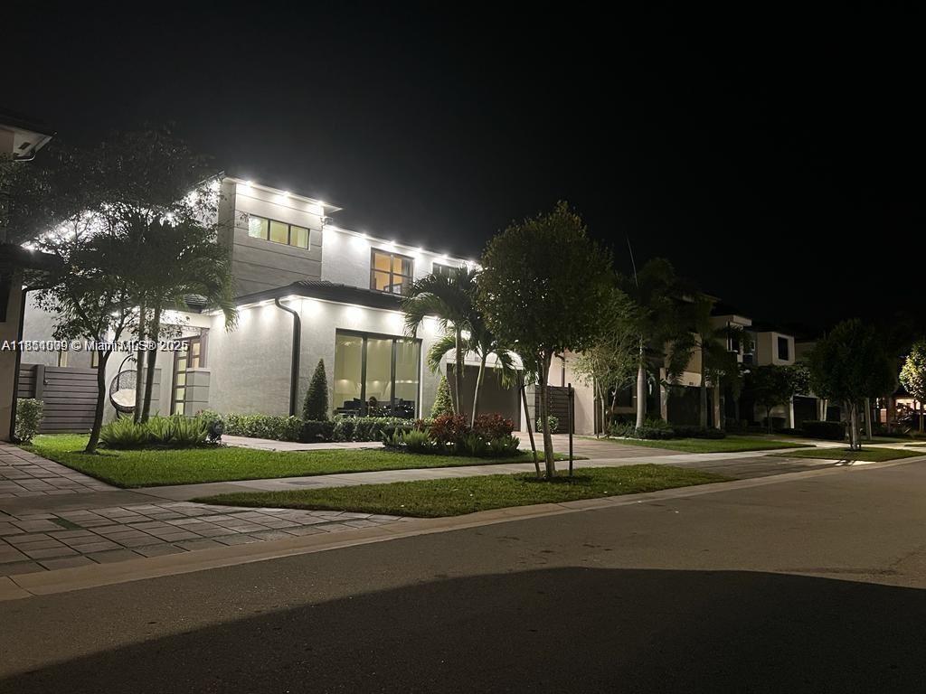 DUNNWOODY LAKE - Residential