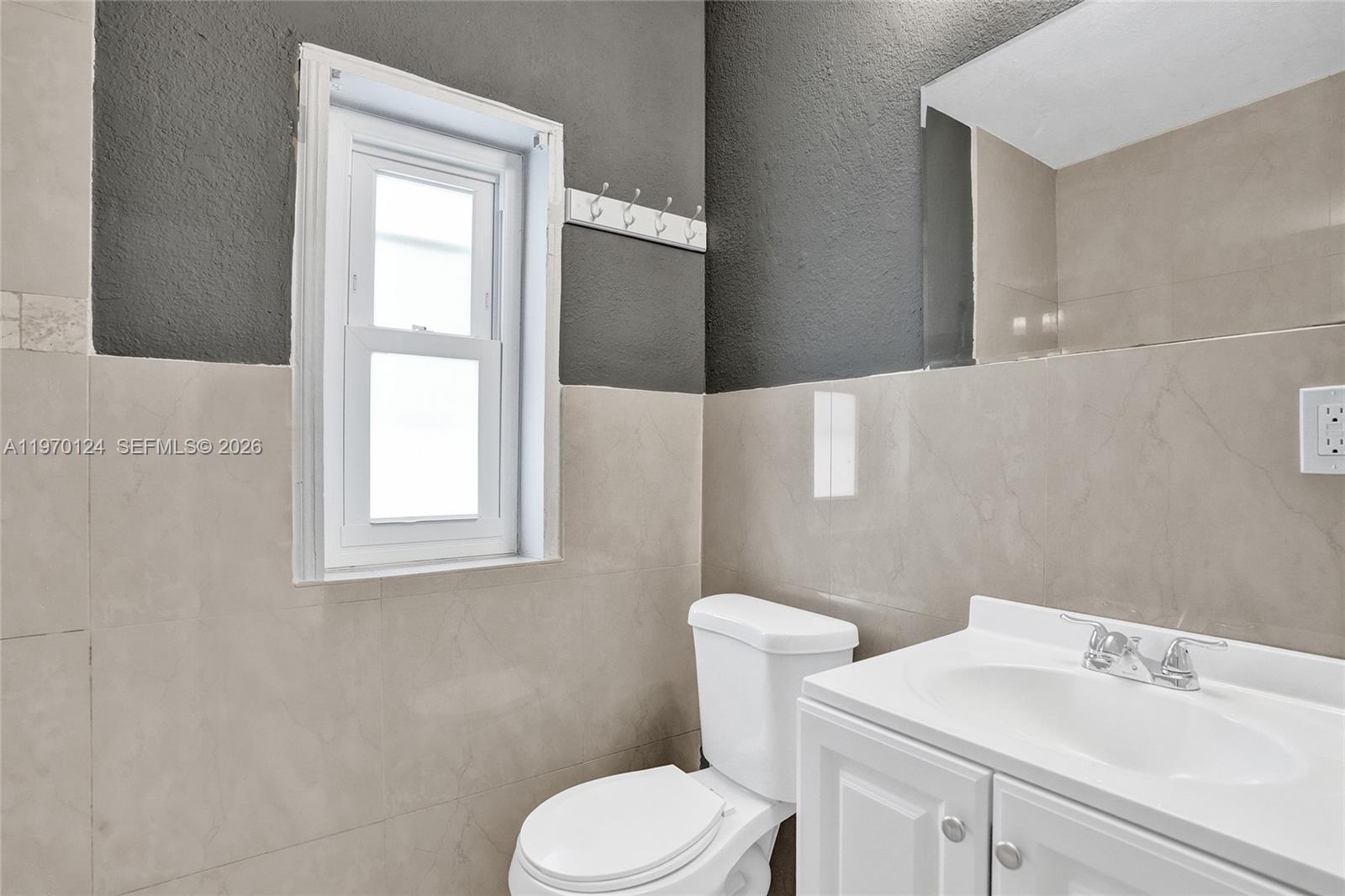 WEST MIAMI SHORES SEC D - Residential Lease