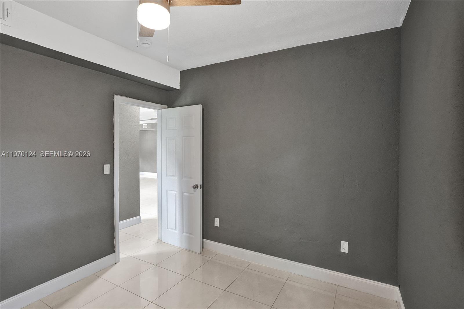 WEST MIAMI SHORES SEC D - Residential Lease