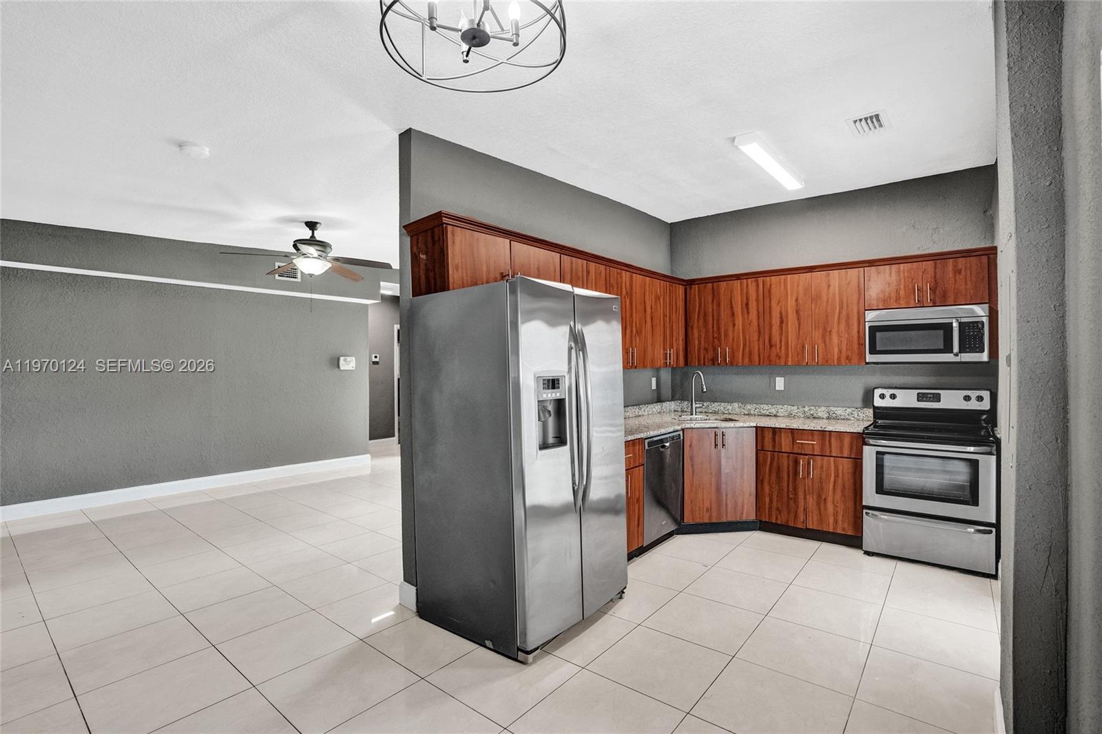 WEST MIAMI SHORES SEC D - Residential Lease