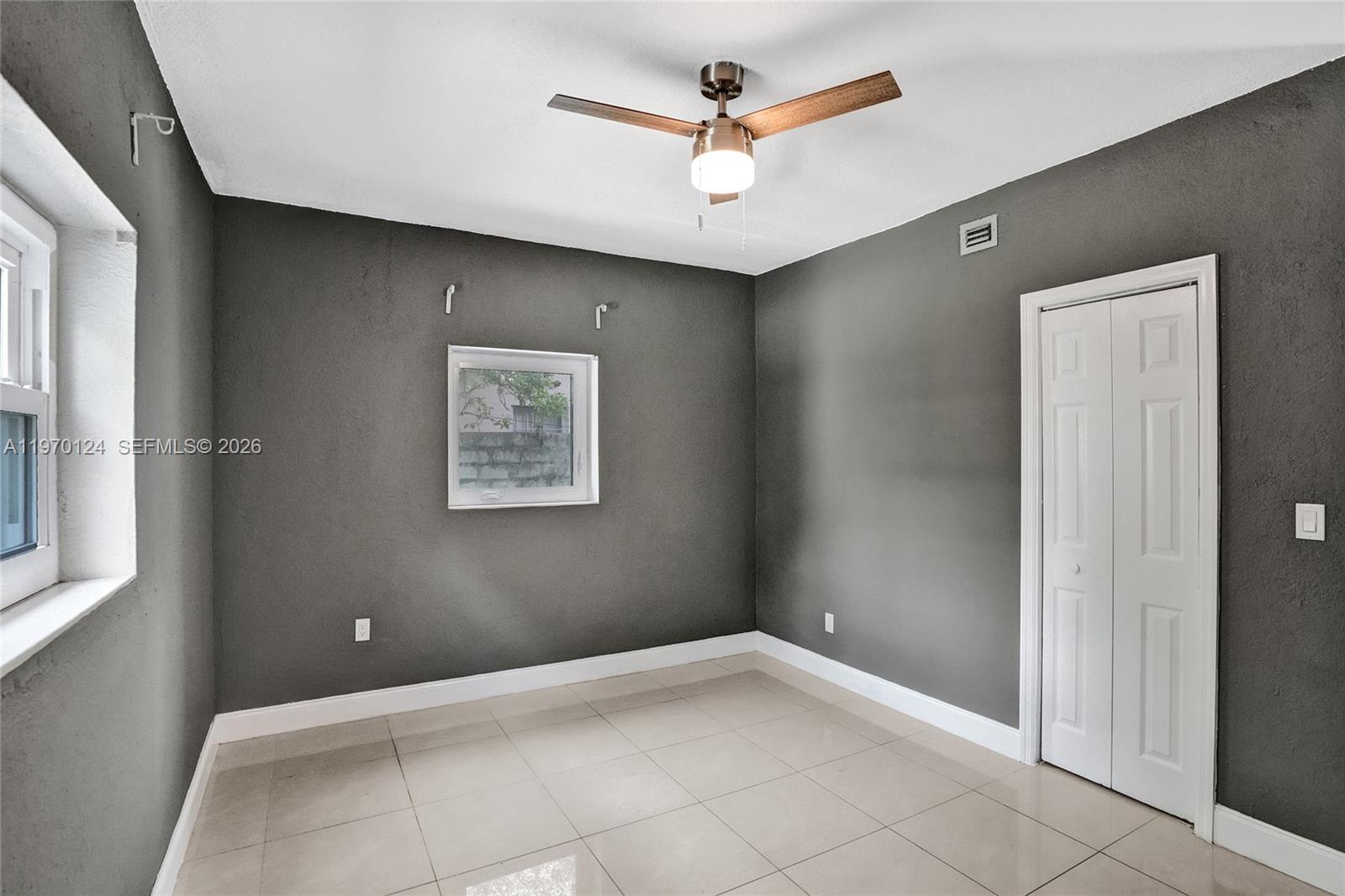 WEST MIAMI SHORES SEC D - Residential Lease