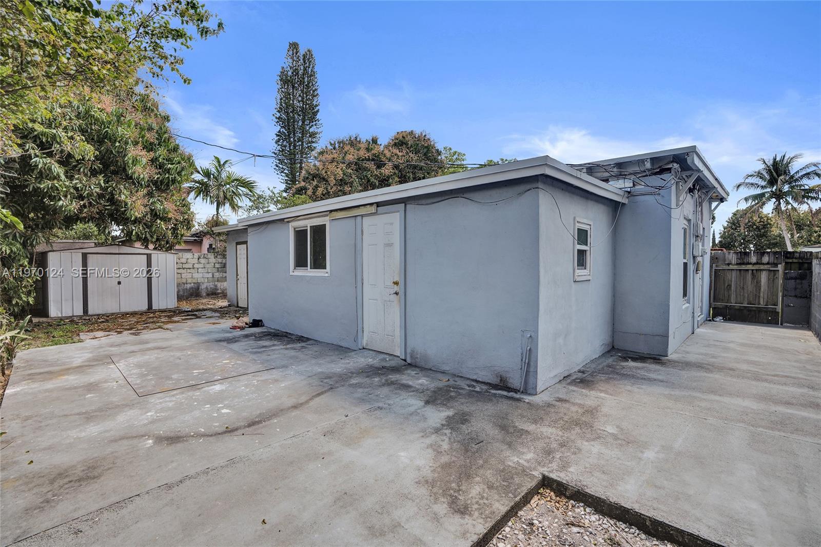 WEST MIAMI SHORES SEC D - Residential Lease